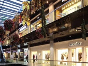 Anasayfa 54 AVM Tavan LED Spot Aydınlatma