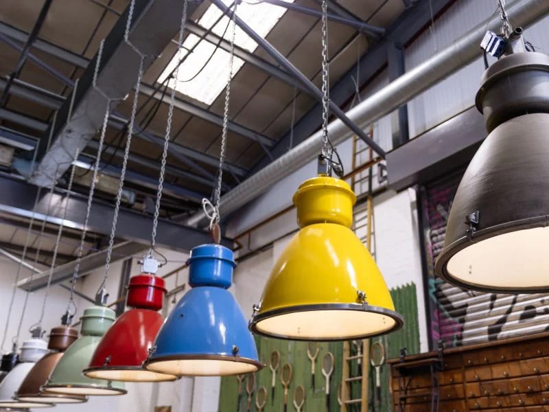 Fabrika Aydınlatmasında LED Dönüşüm Rehberi 1