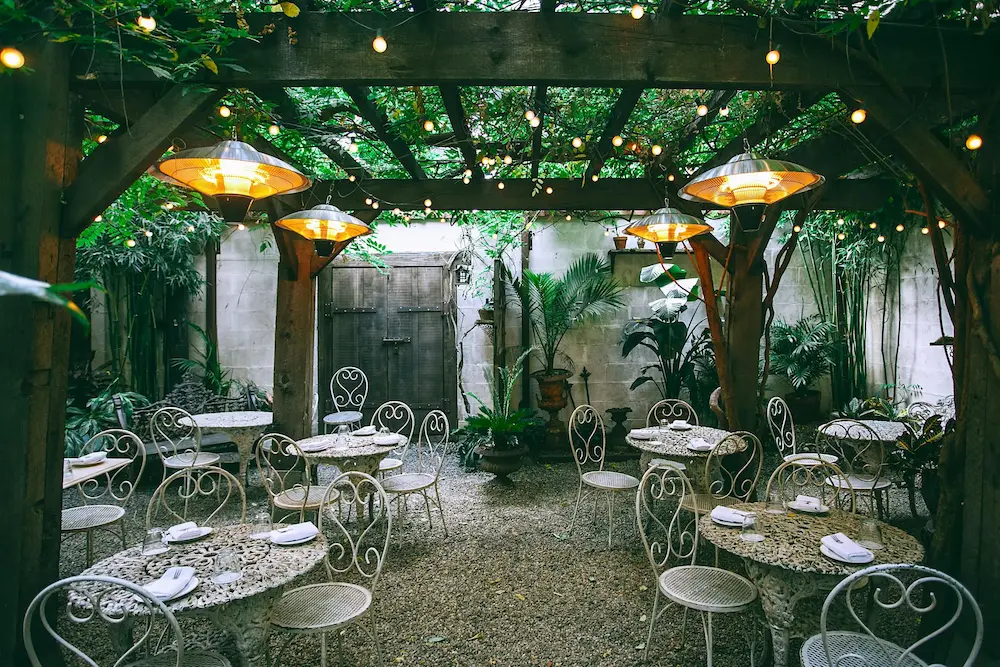 Bahçe Aydınlatma Nasıl Yapılır? Peyzaj ve Villa Aydınlatma Rehberi 1